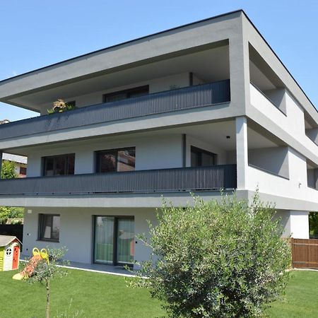 Family Apartment Julia Termeno Dış mekan fotoğraf